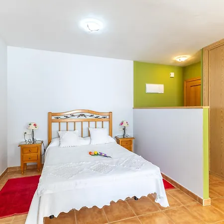 La Casa De Dafne Acebo Santo Tomé del Puerto